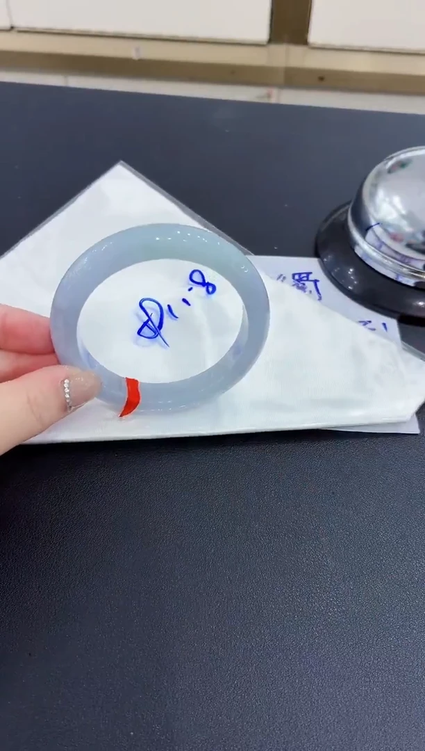 未镶嵌手镯翡翠翡翠手镯