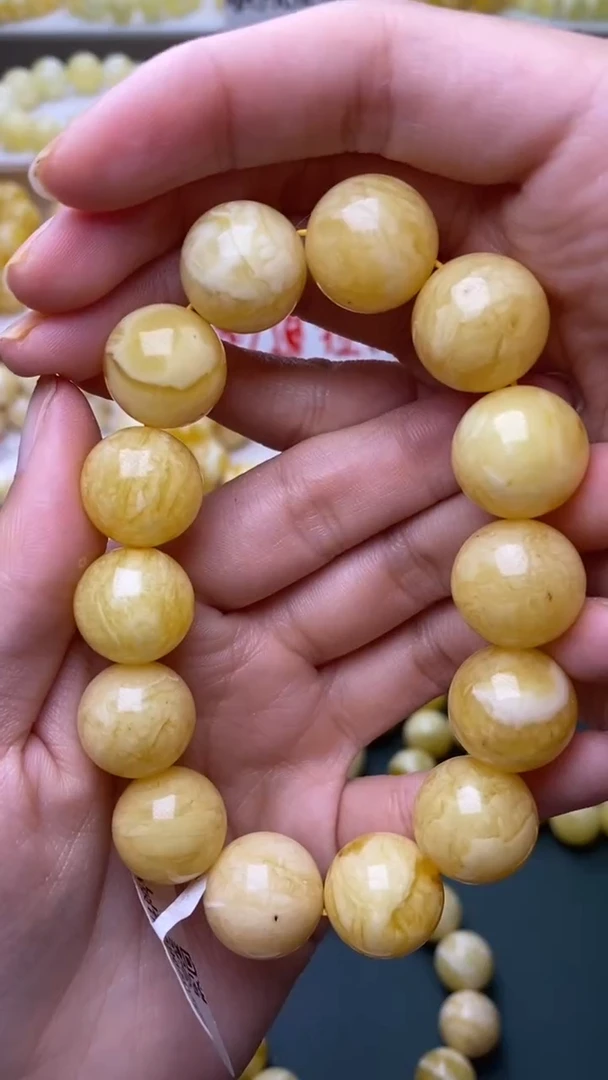 未镶嵌琥珀裸石蜜蜡.55