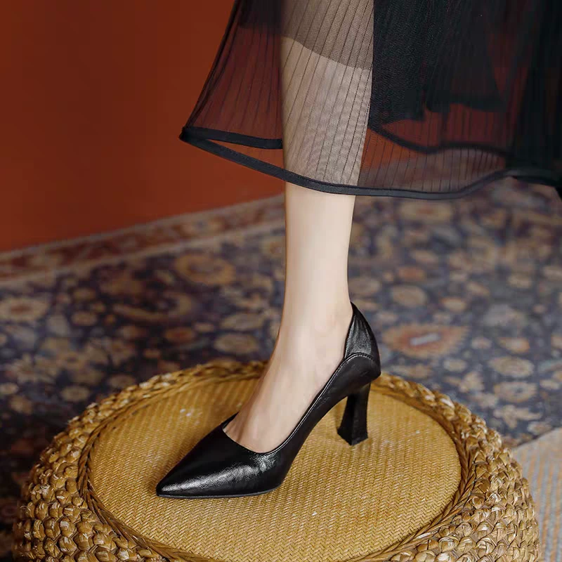 羊皮单鞋女2025春夏新款法式高跟鞋百搭粗跟尖头工作鞋久站不累脚