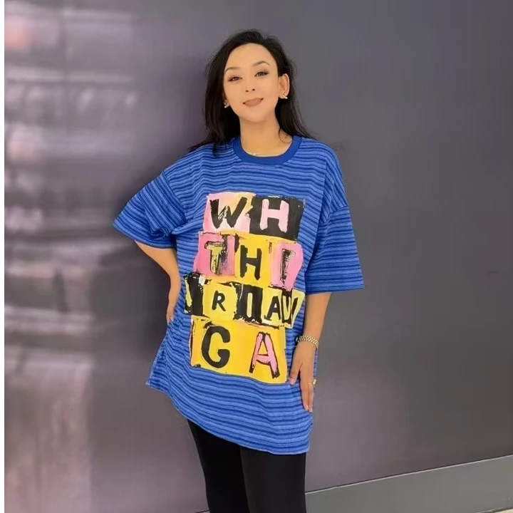 休闲百搭字母体恤