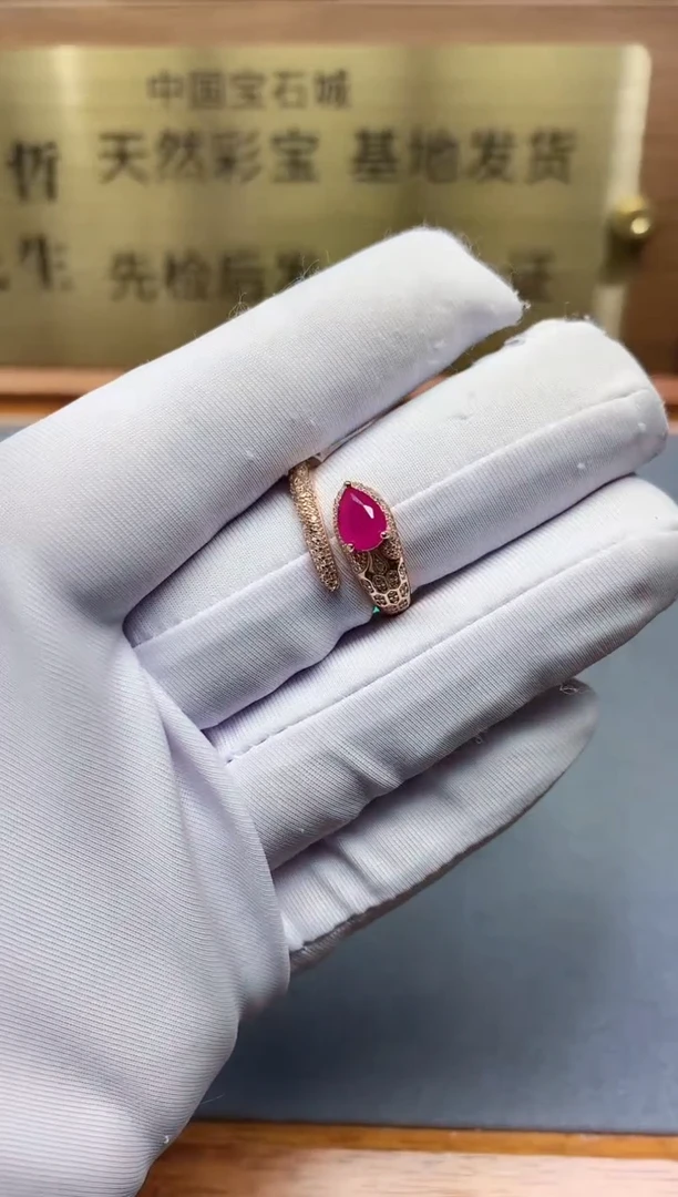 【闪购商品】红宝石戒指银S925镶嵌.........