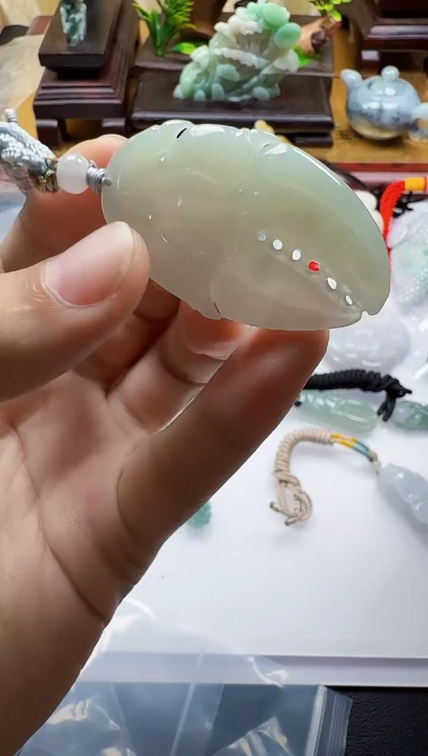 吊坠(不含链)未镶嵌翡翠1
