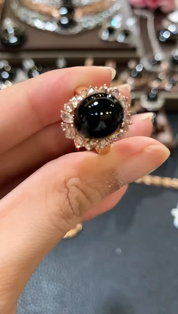 18K金镶嵌戒指翡翠m116