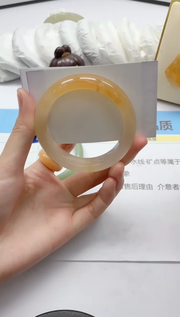 石英质玉手镯未镶嵌42/53.8