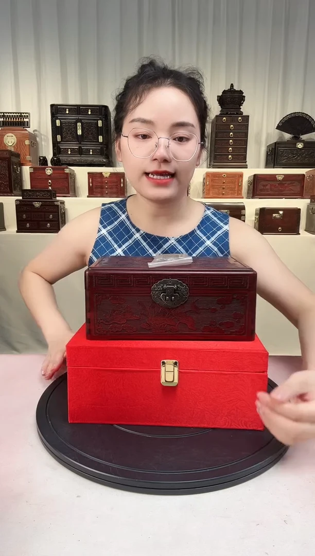 紫檀木类成套家具幸福美满
