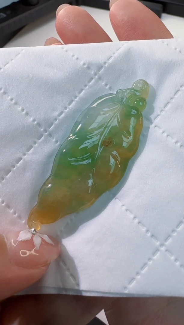 颈饰未镶嵌翡翠缅甸A货翡翠