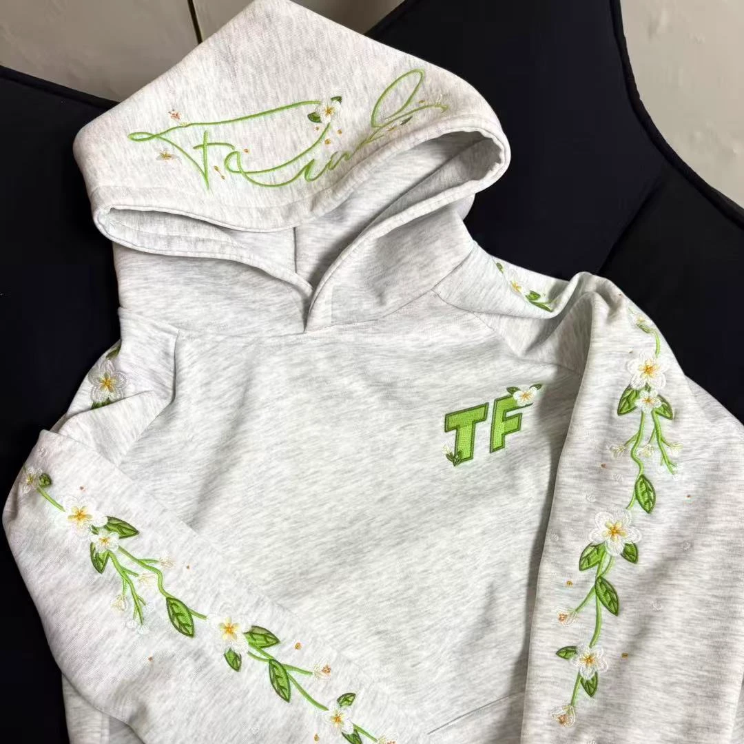 重工刺绣韩版带帽加绒休闲卫衣推荐宽松时尚女加厚女时尚韩版慵懒