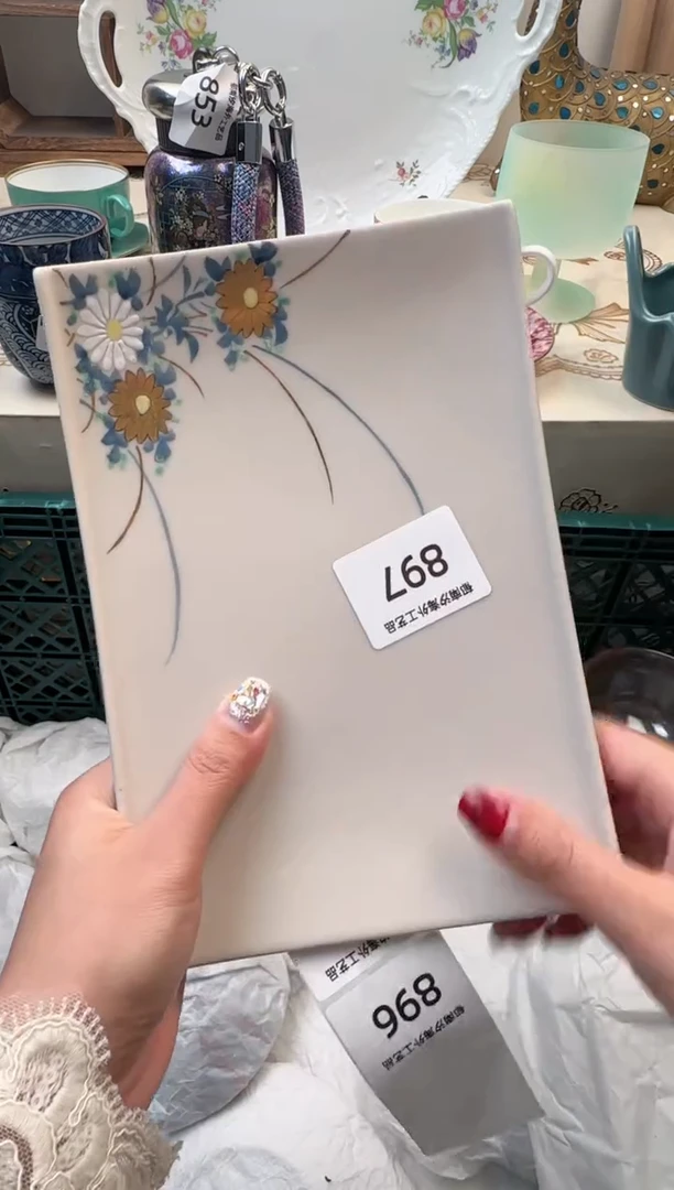 【闪购商品】瓷片A           897