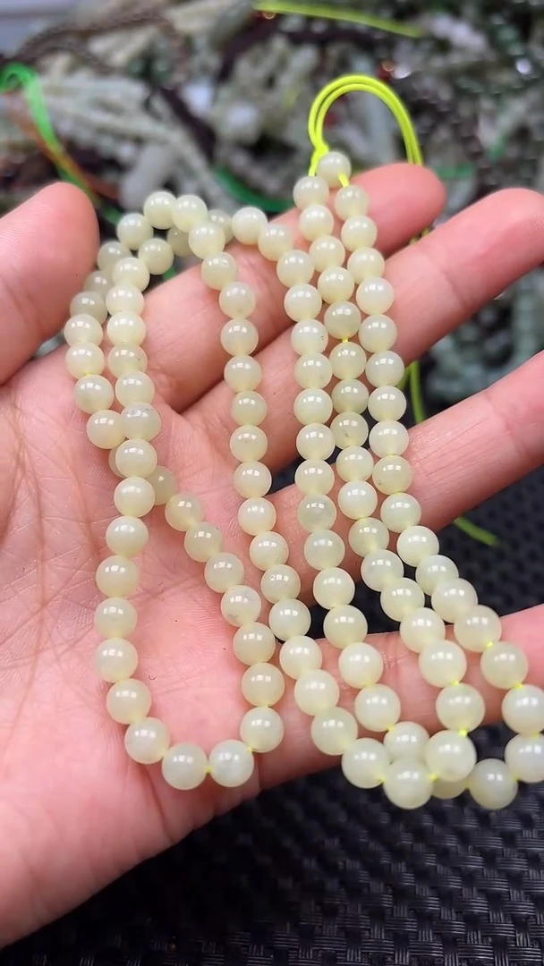 和田玉未镶嵌颈饰12