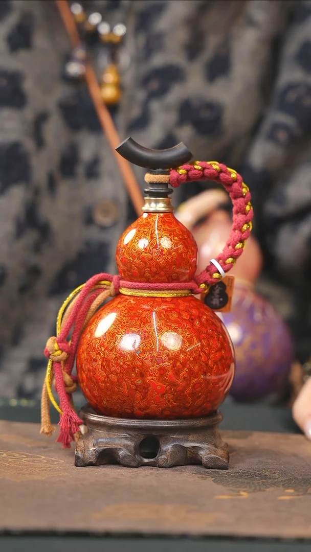 【闪购商品】RY179漆艺酒葫芦不包手串及旋转底座