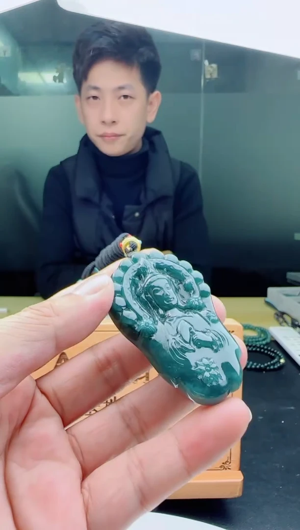 【闪购商品】翡翠颈饰未镶嵌1111111111111