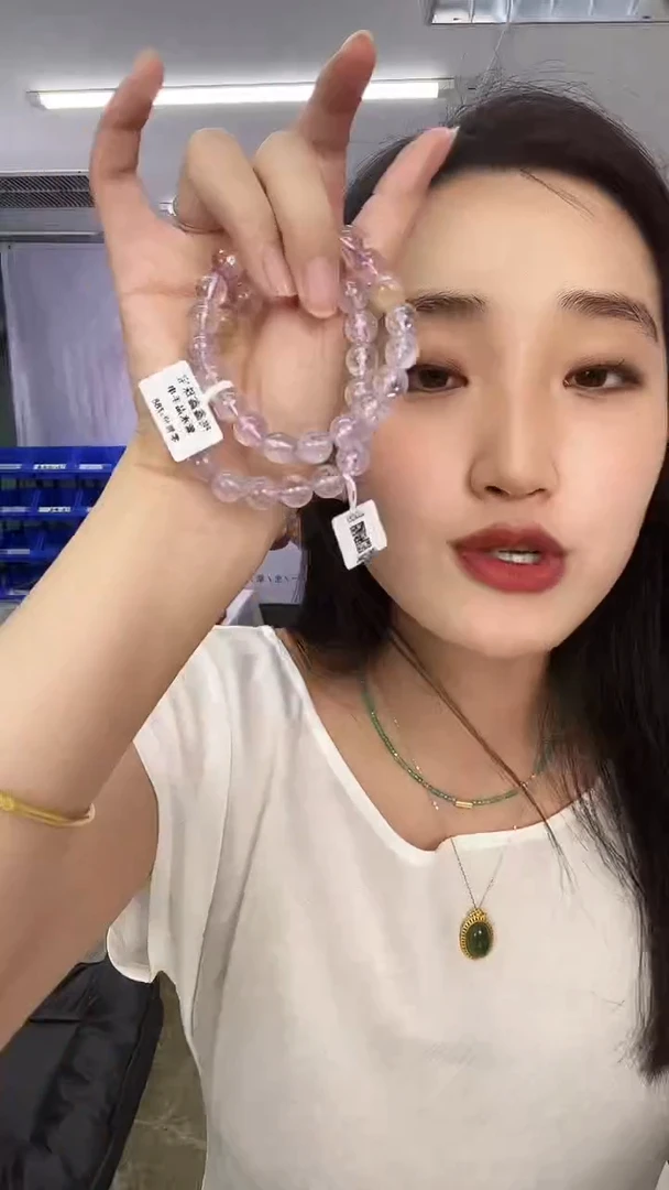 水晶手链未镶嵌天然珠宝多样性发其一