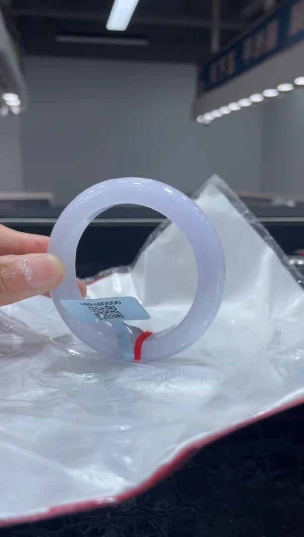 未镶嵌手镯翡翠4