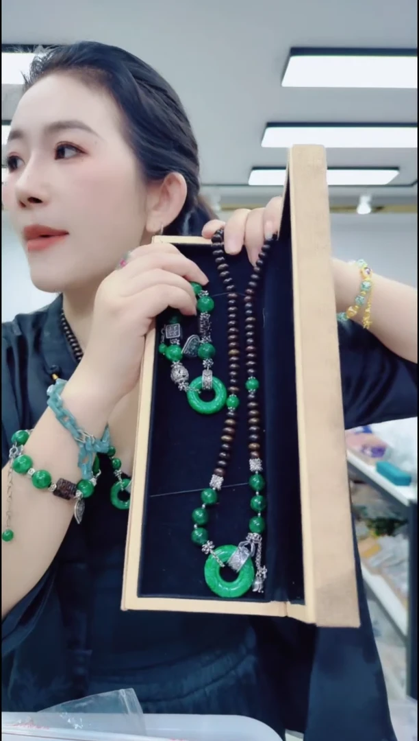 2262绿平安扣一套