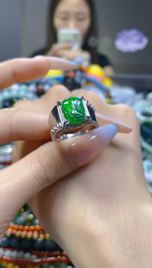 翡翠未镶嵌颈饰/L/翡翠A货，一件也是批发价