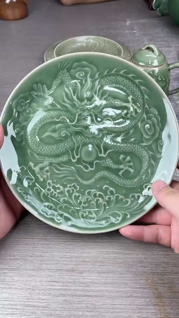 龙泉青瓷仓储大放漏