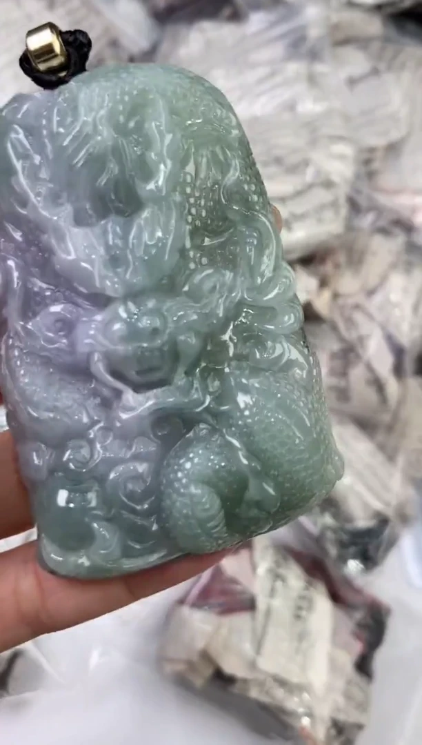 翡翠挂件未镶嵌293967/多样性一件发