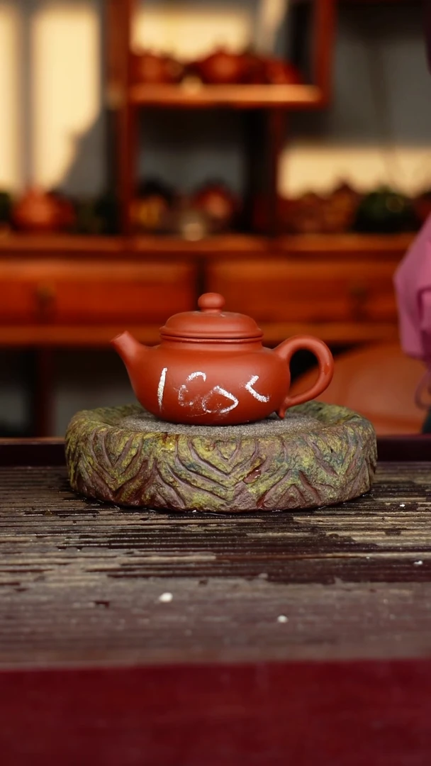 宜兴原矿紫砂壶茶壶宜兴原矿紫砂壶茶壶100C