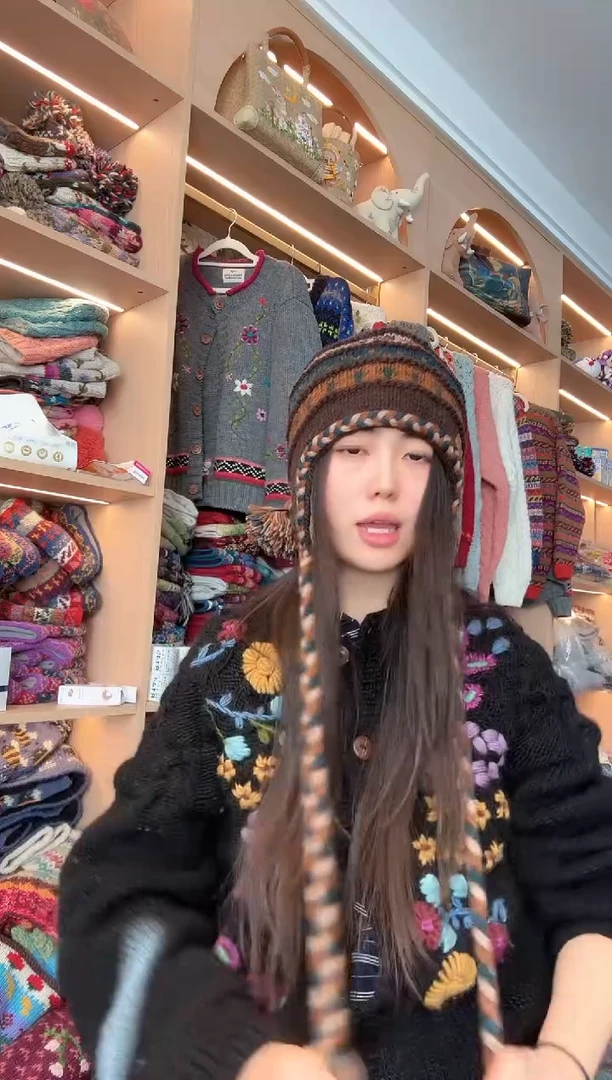 羊毛大辫护耳帽