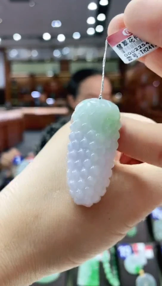 颈饰未镶嵌翡翠花件
