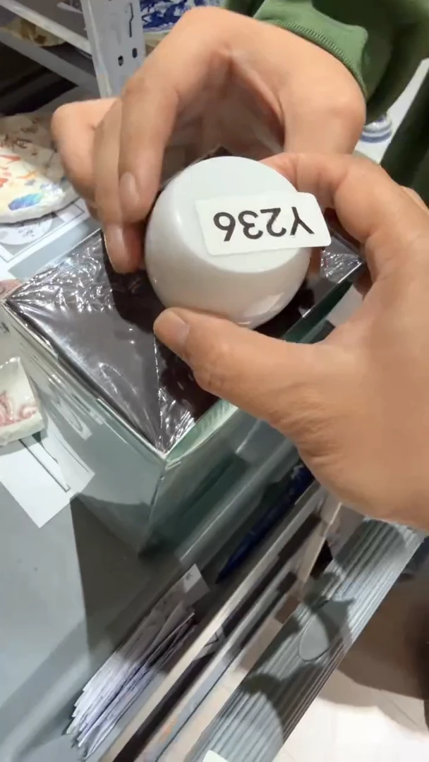 Y236~~~~~~~~~~~~~~~
