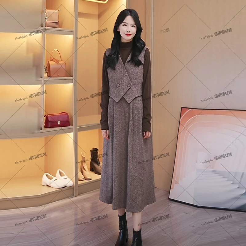 nuobeiyin/诺贝因冬季新款设计感背心裙打底衫两件套装 NTS681877