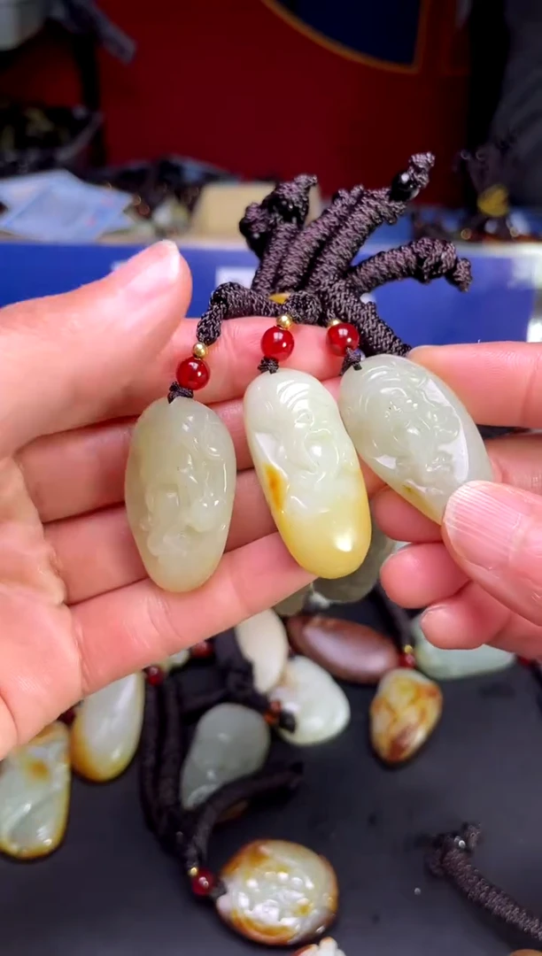 【闪购商品】和田玉颈饰未镶嵌3