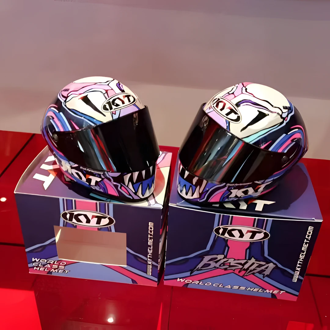 特别款KYT小头盔手办摩托车头盔尼尼粉丝纪念款 介意勿拍