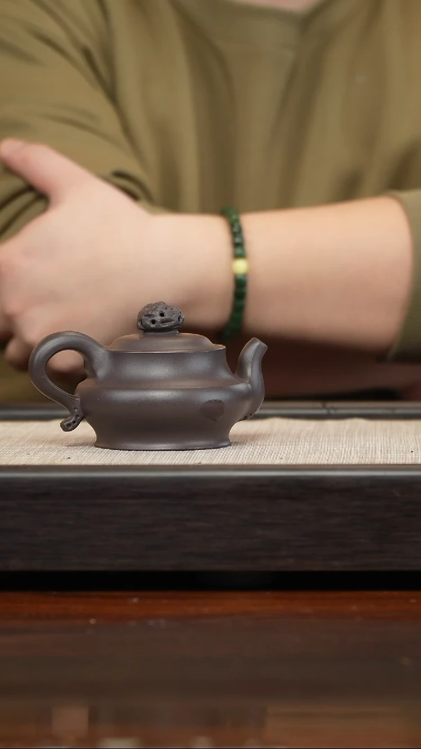 【闪购商品】紫砂茶壶四底乾坤150cc