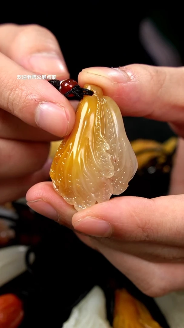 寿山石水洞石挂坠