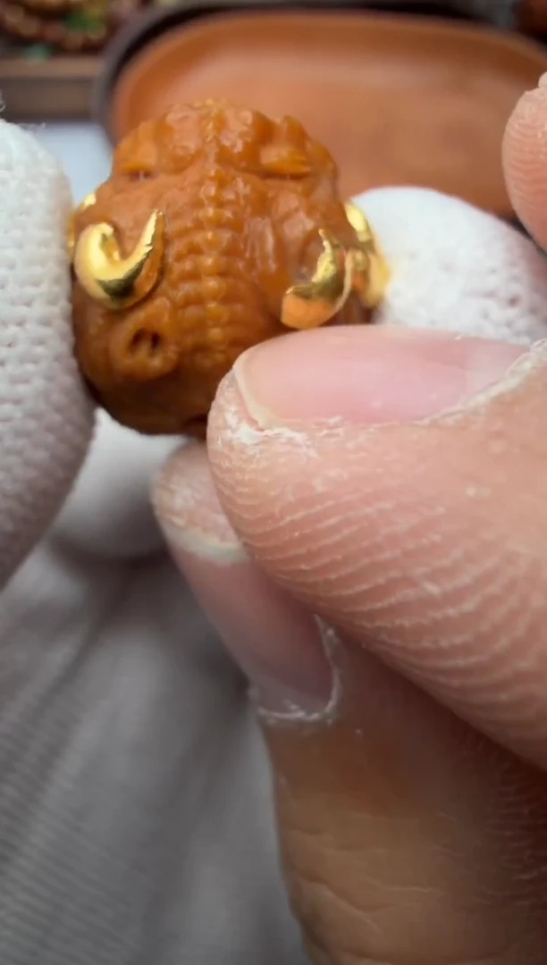 吊坠核桃未镶嵌配饰