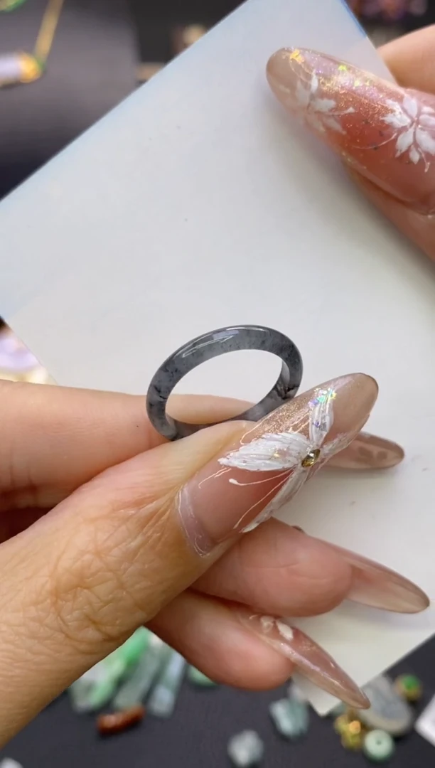 【闪购商品】翡翠颈饰未镶嵌净货16276