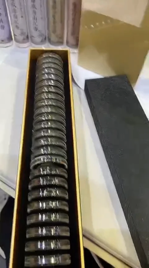 香篆1富森红土小祥云无粘香-方盒装9A级