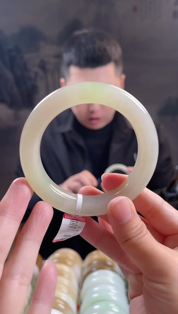 未镶嵌手镯和田玉59+圈口仅一只