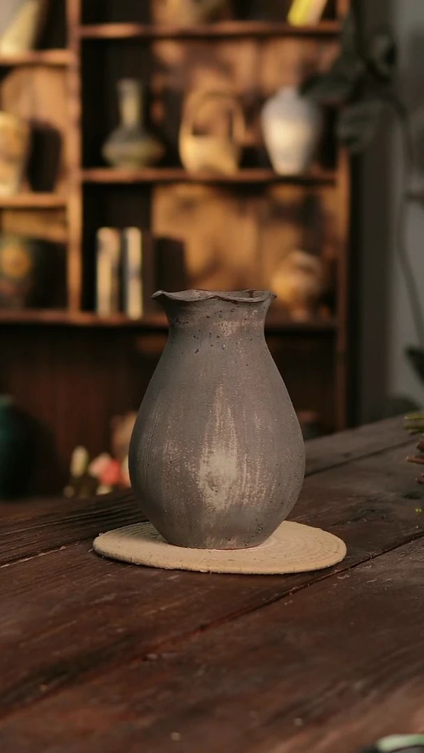 摆件29-377 陶瓷花器高24口径10