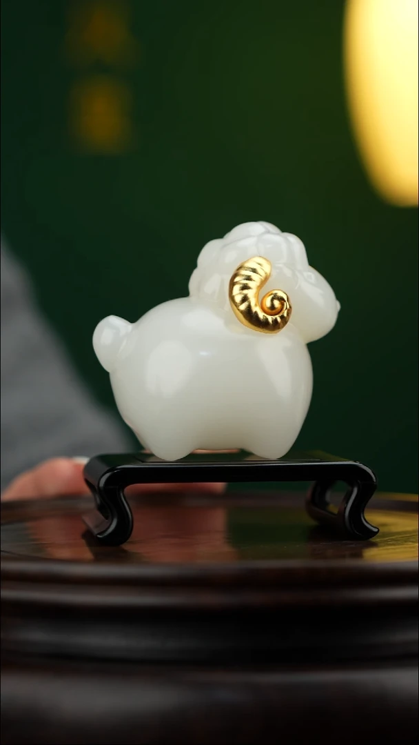 玉【喜气洋洋】天然玉石摆件