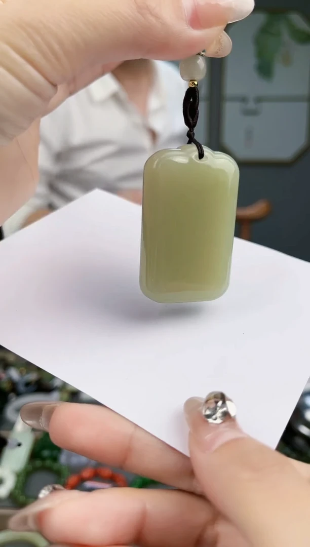 【闪购商品】和田玉颈饰未镶嵌AA多样性发货