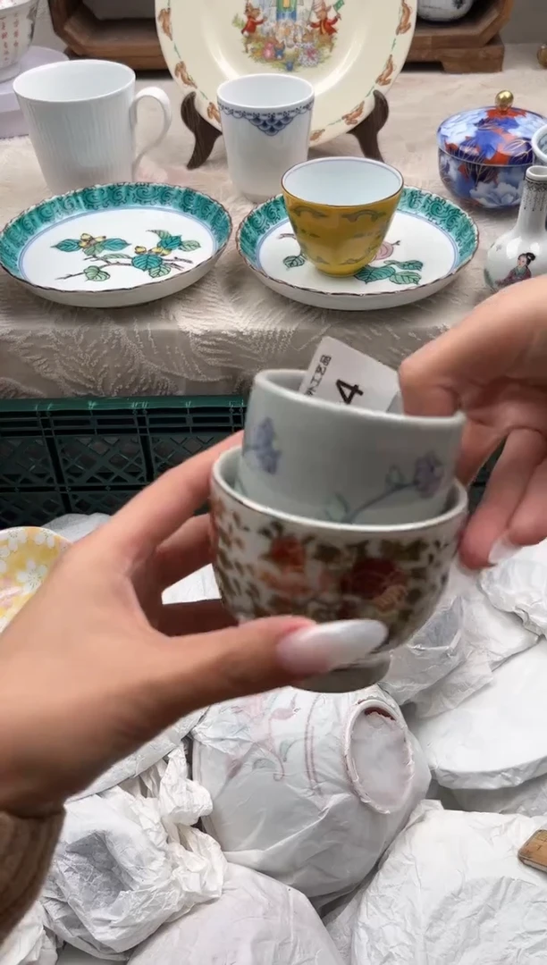 瓷片小**哇D         414