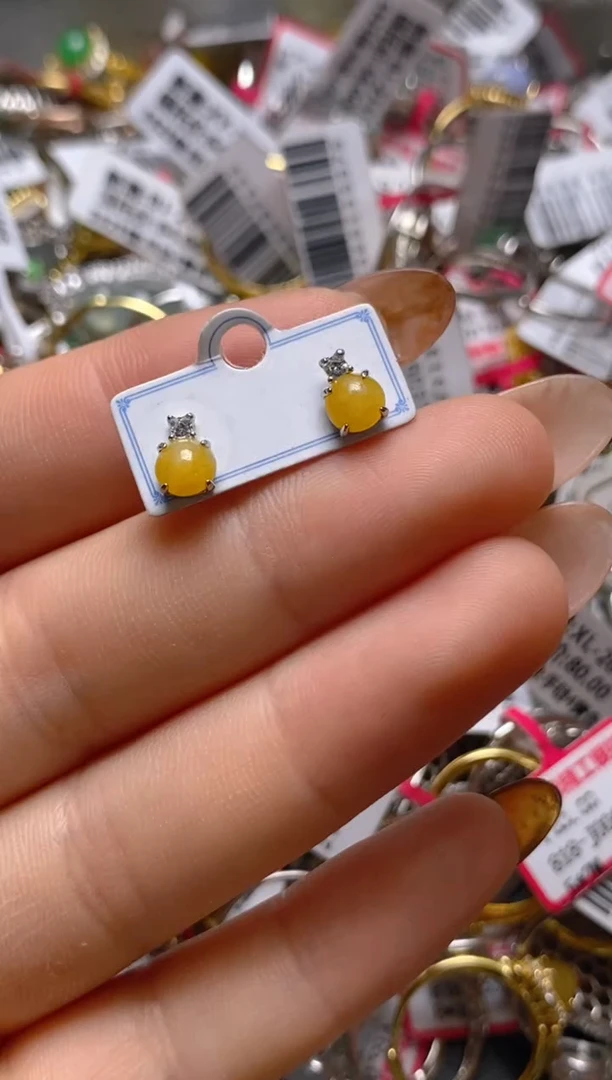 银S925镶嵌戒指翡翠百内无证书