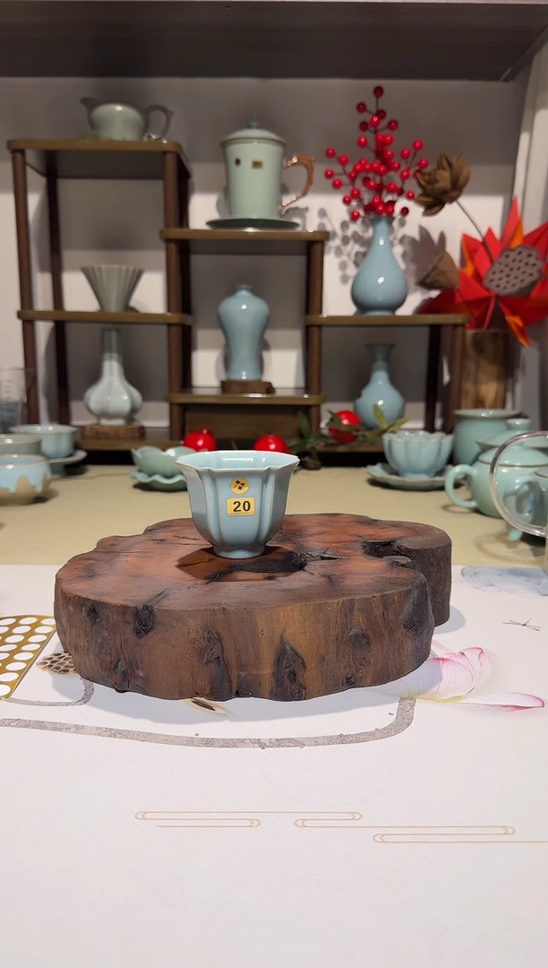 杯子20六方花口杯开片 仿古釉一级精品 主人杯品茗杯*