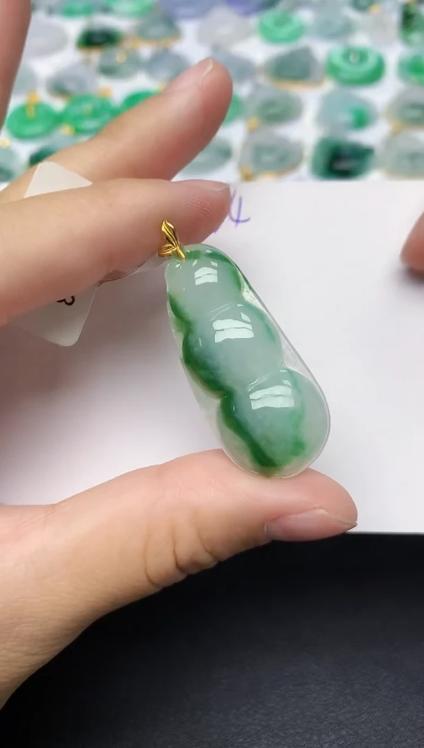 颈饰18K金镶嵌翡翠天然缅甸A货翡翠百元以上9元证书费自理
