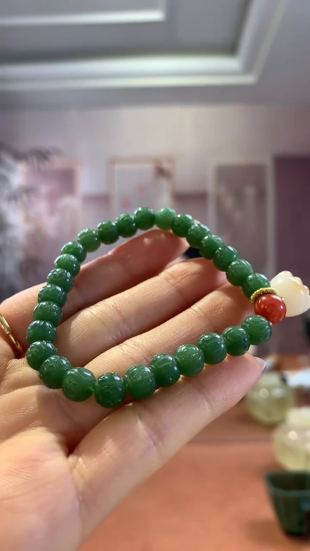 和田玉未镶嵌挂件碧玉雕花珠单圈