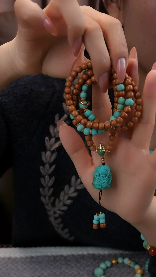 18K金镶嵌绿松石项链1111