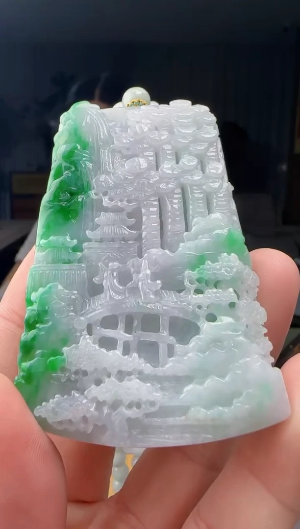 翡翠未镶嵌吊坠(赠链)AX@@960Q7J03765