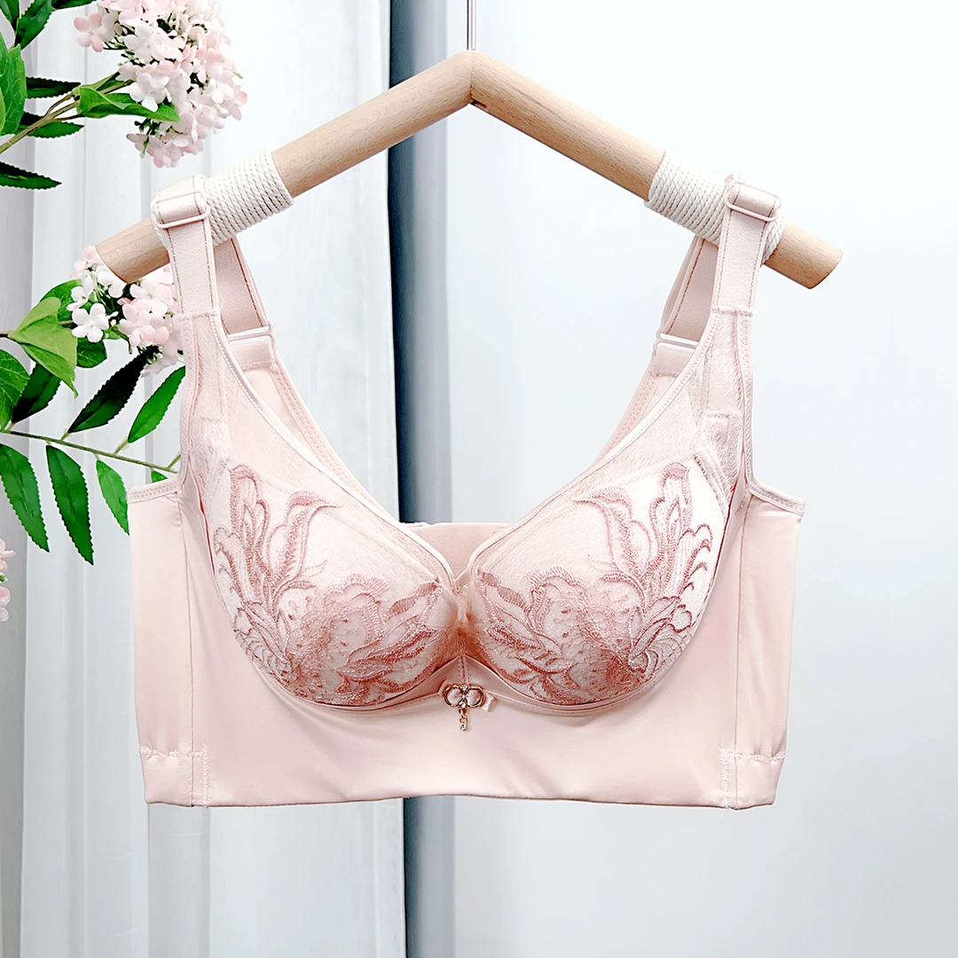 小胸聚拢显大加厚内衣女平胸专用2024新款调整型收副乳防下垂文胸