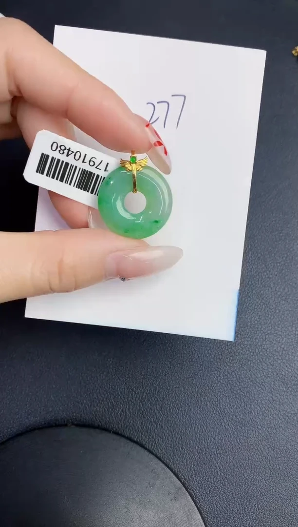 【闪购商品】翡翠颈饰18K金镶嵌0000000000