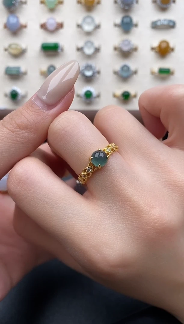 银S925镶嵌戒指翡翠?****界一物一证一礼盒