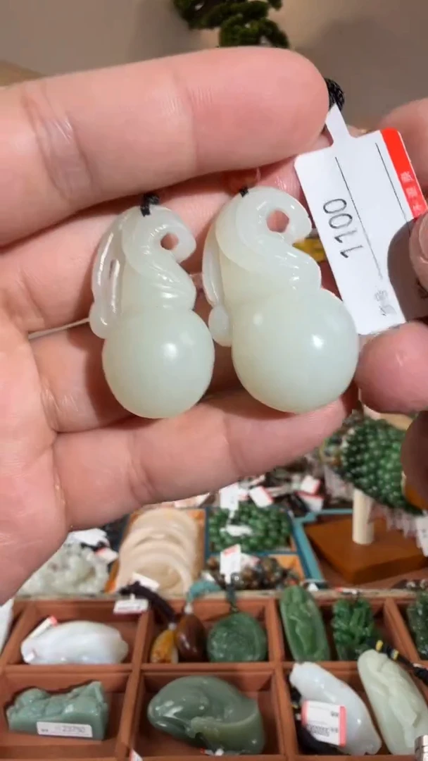 颈饰未镶嵌和田玉1多样性发货其中一件