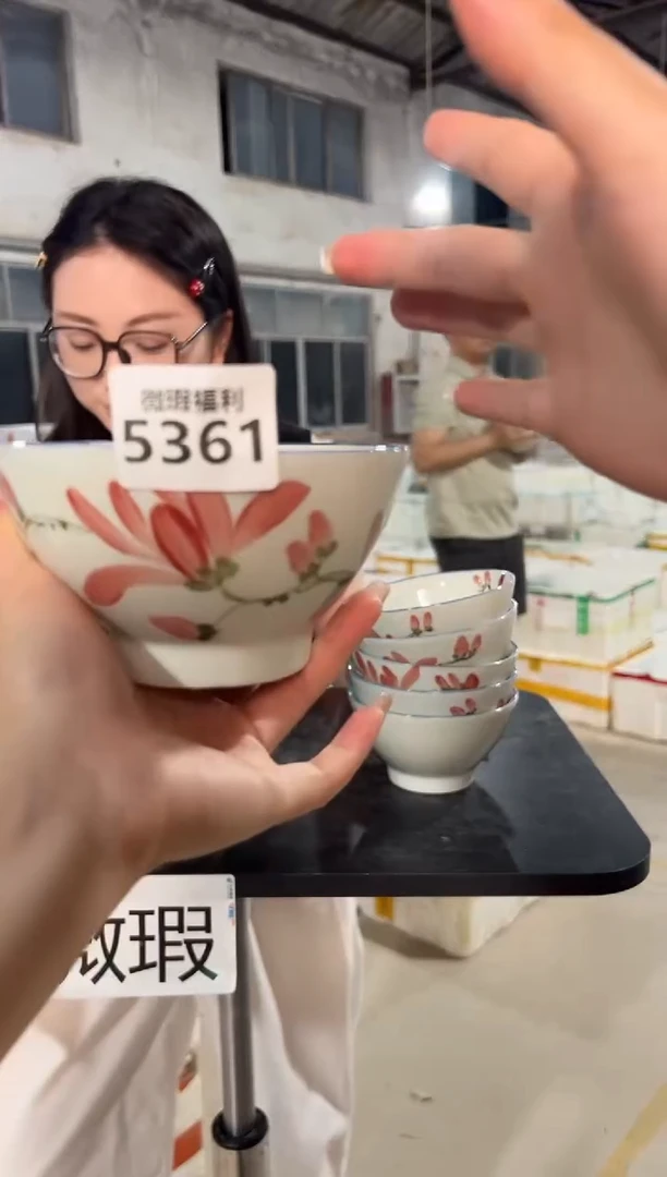 盘景德镇高温釉下手绘陶瓷