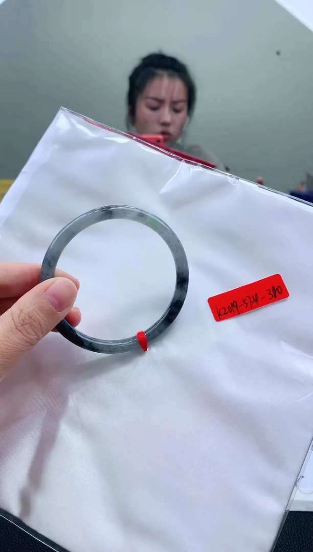 未镶嵌手镯翡翠57
